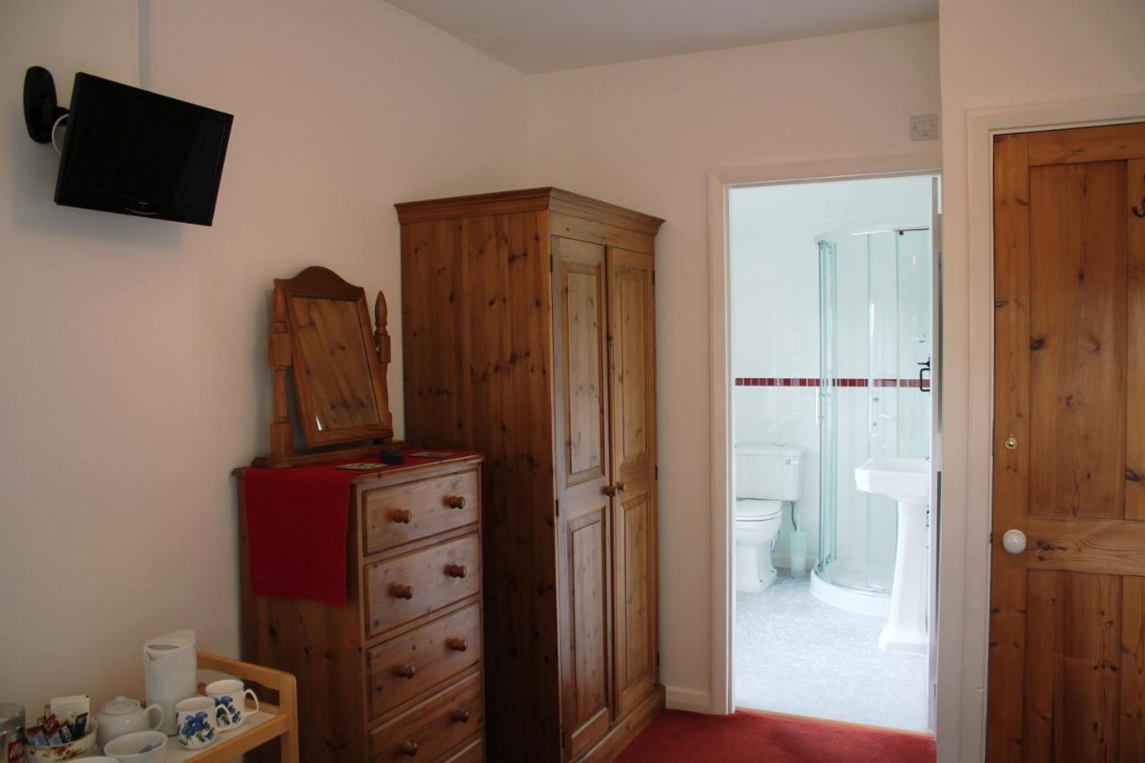 Coombe Farmhouse Bed & Breakfast St Ives  Exterior photo