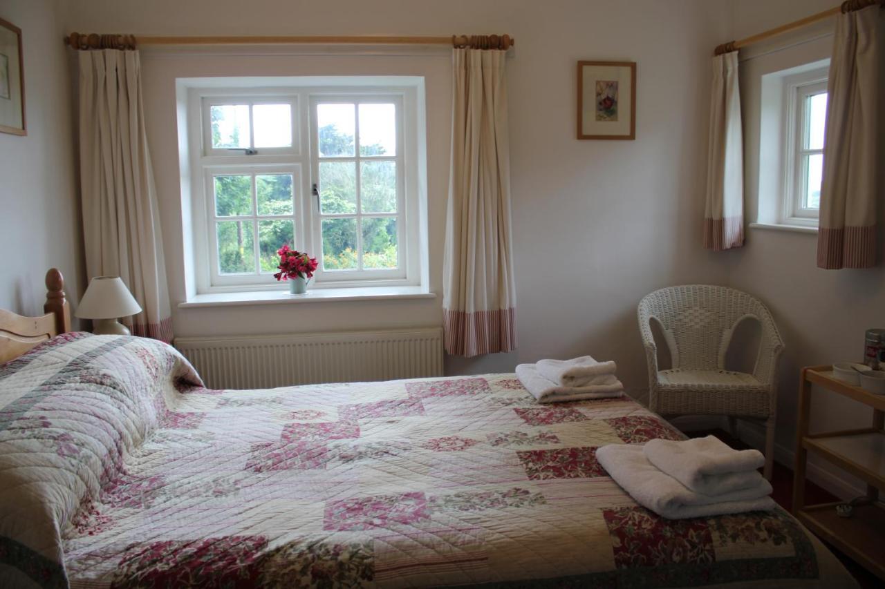 Coombe Farmhouse Bed & Breakfast St Ives  Exterior photo