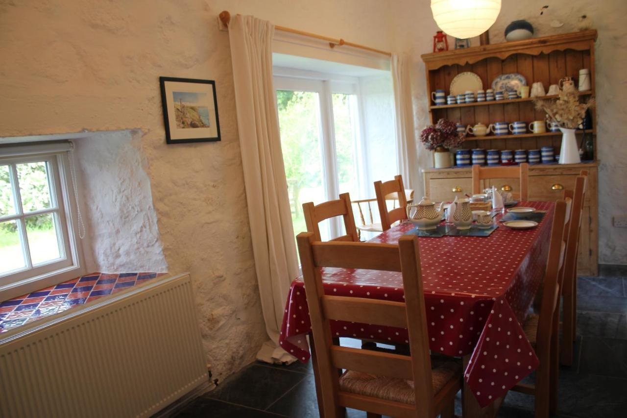 Coombe Farmhouse Bed & Breakfast St Ives  Exterior photo